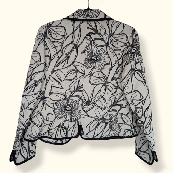 Ellen Tracy Floral Open Blazer - Picture 5 of 7